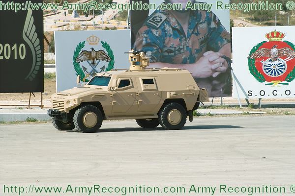 NIMR - Algérie - Page 2 NIMR_II_high_mobility_wheeled_tactical_vehicle_United_Arab_Emirates_Defense_Industry_001