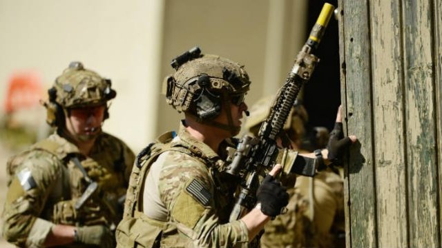 DELTA FORCE نخبة القوات الخاصه الامريكيه  US_Army_s_Delta_Force_units_started_targeting_Daesh_in_Iraq_640_001
