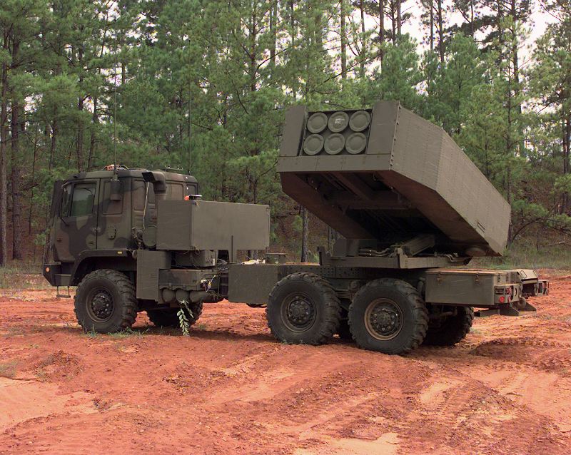 Les Missiles HIMARS_High_Mobility_Artillery_Rocket_System_US-Army_United_States_06