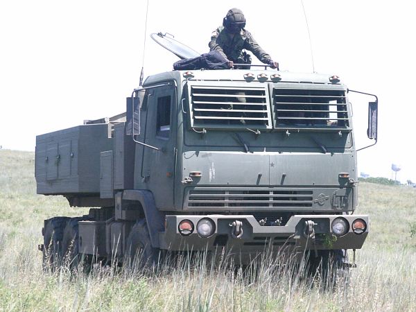  HIMARS Himars_high_mobility_artillery_multiple_rocket_launcher_system_fmtv_6x6_truck_Lockeed_Martin_United_States_US_army_003