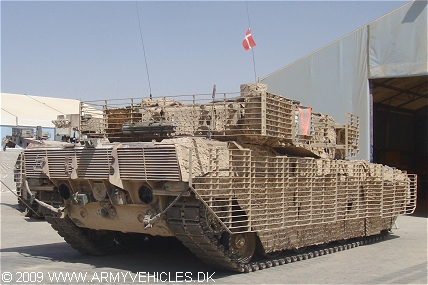La repotenciación del AMX-30V Leopard2a5dk_desert_ba