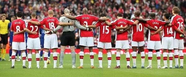 ¿Cuánto mide Gaël Clichy? - Real height The-arsenal-players-observe-a-minutes-silence-for-remembrance-1339456