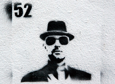 liczymy - Page 3 Stencil_graffiti_52