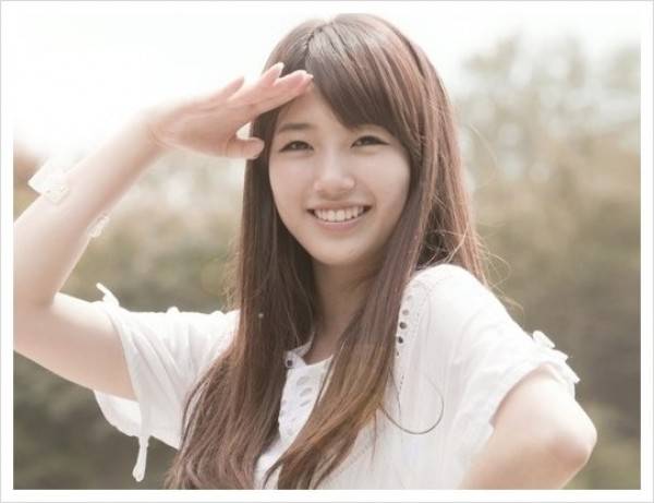 سوزي أصابت كاحلها خلال حفل miss A في بكين، الصين Miss-A-Suzy_1379423113_af_org