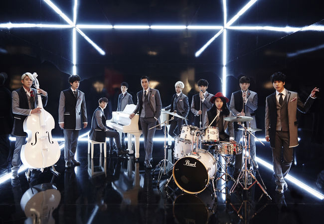 سوبر جونيور أصدروا الفيديو كليب الخاص بأغنية Evanesce Super-junior-this-is-love-album