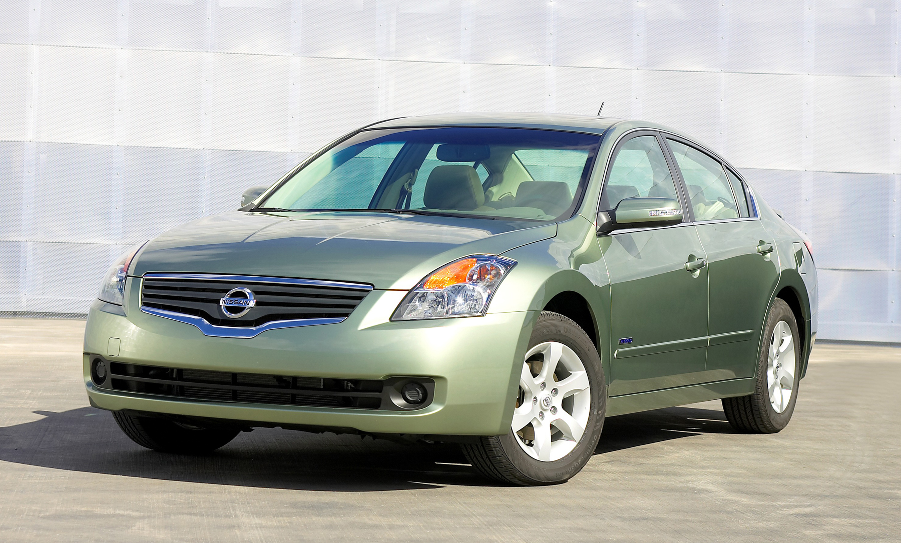 Sharing Cars - صفحة 2 Nissan-altima