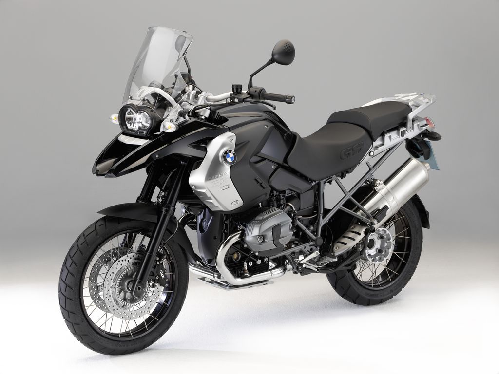 Qual será sua próxima Moto ? 2011-bmw-r1200gs-triple-black-3