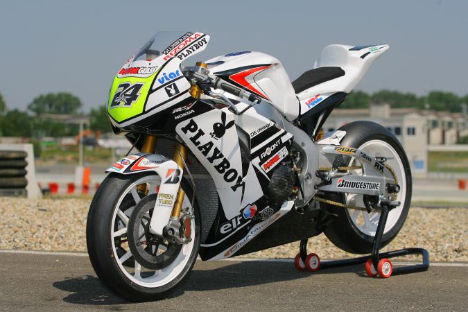 CBR1000 by LCR Lcr-honda-cbr1000rr-9