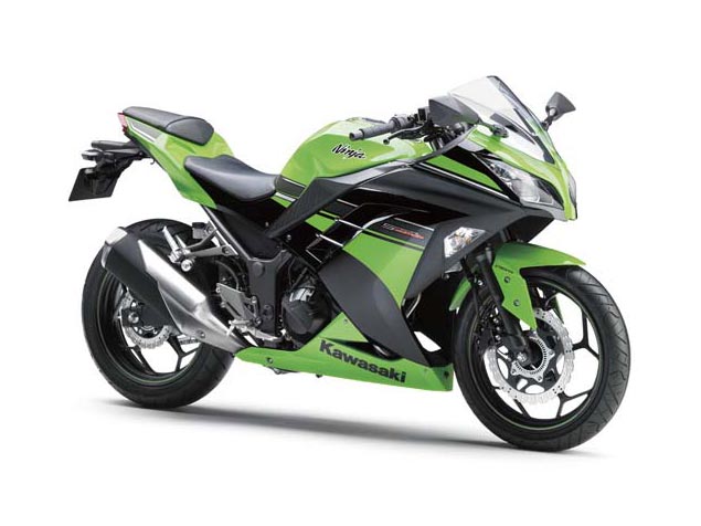 Le bar de la compétition moto ! 2013-Kawasaki-Ninja-250R-1