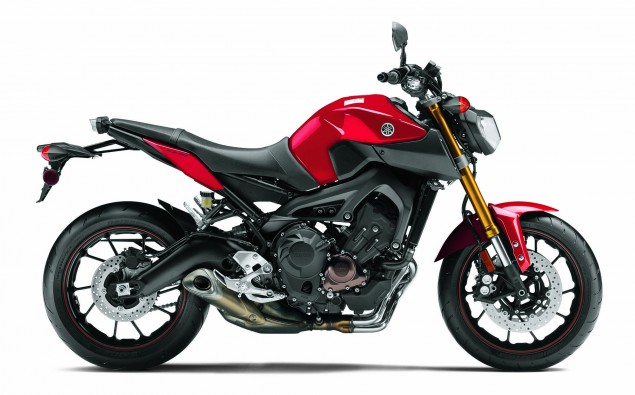 P'tit Bonjours de la Floride 2014-Yamaha-FZ9-01-635x395