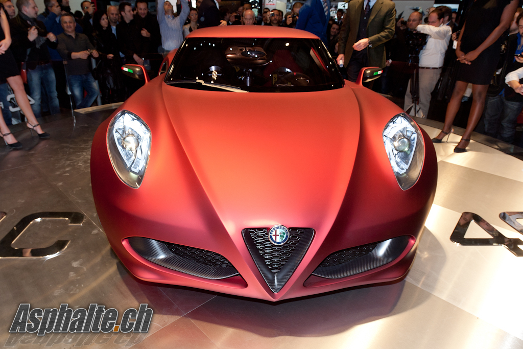 [ Actualité : Nouveauté ] Alfa Roméo 4C Alfa_romeo_4c_01