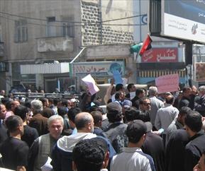 احياء ذكرى هبة نيسان في اربد والهتاف بـ " الشعب يريد اسقاط الحكومة " 225215154201154506