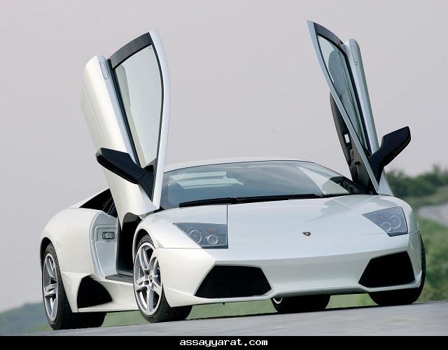  اسرع عشرة سيارات فى العالم 2010  Dj_Ferrari_lp64006_111600