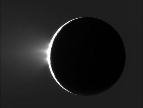  - Page 7 Enceladus_active_1
