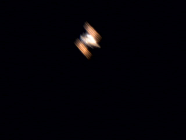 l'ISS... ISS-060311-1