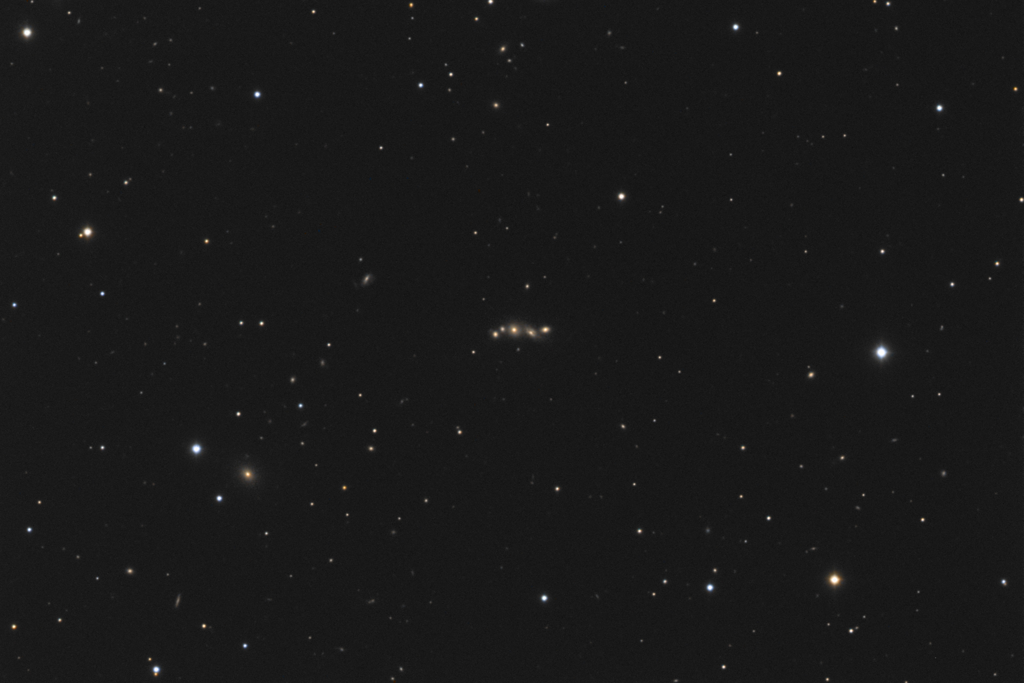 Découverte des chaines de galaxies. H55