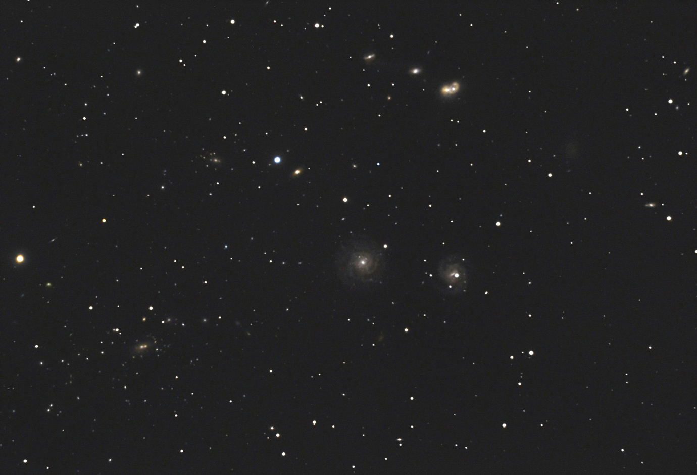 Balade dans la constellation de la Vierge N4411