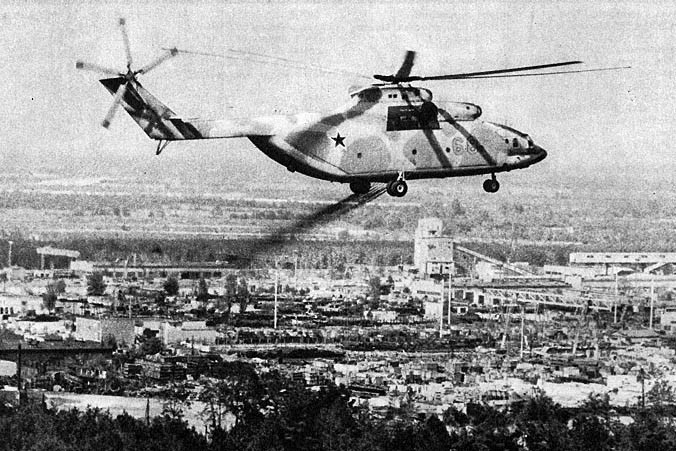 Les Mystères Scientifiques Tchernobyl-helicoptere-liquidateur