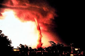 los misterios de los tornados de fuego!!! Tornado2j