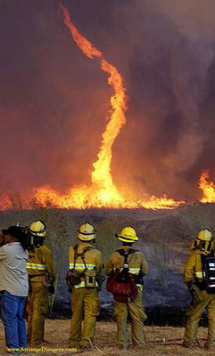 los misterios de los tornados de fuego!!! Tornados-de-fuego