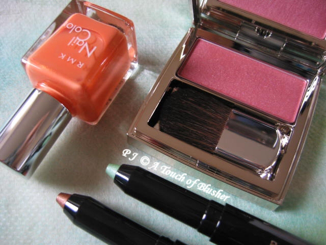 مكياج روعهه RMK-Spring-2011-Makeup-93