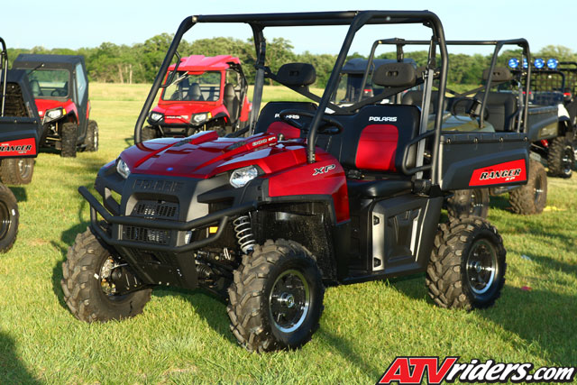 Big Boss oder Sportsmen 800 Polaris-2010-utv-sxs-Ranger-XP-le-sunset-red