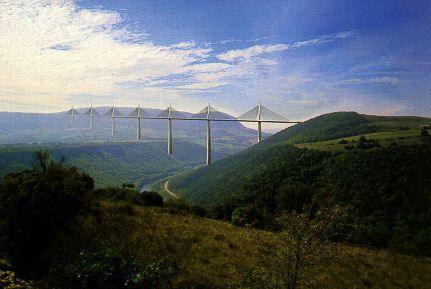 Le viaduc de Millau Vmpaysa