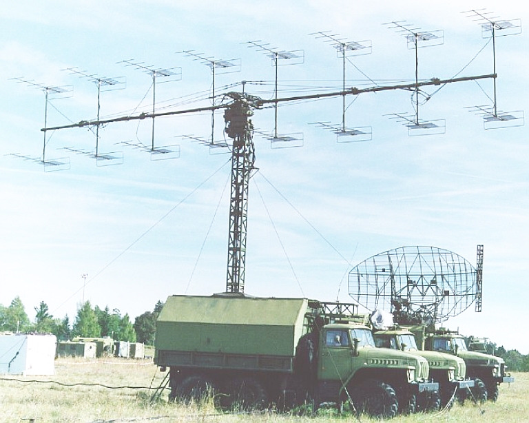 موسوعه الرادارت الروسيه فئه X-band / VHF-Band / L-Band / UHF Band / S-Band  P-18-Spoon-Rest-D-1S