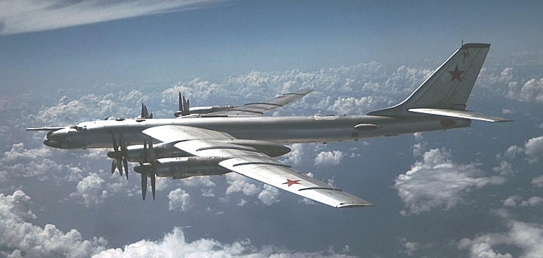 Tupolev Tu-95 y Tu-142  Bear-C-DN-SC-85-06031