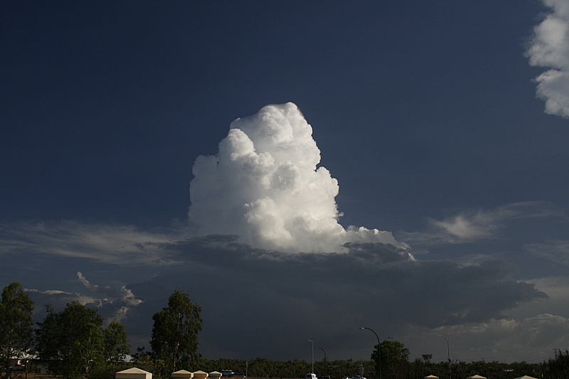 LIGHTNING IMAGES Mike4