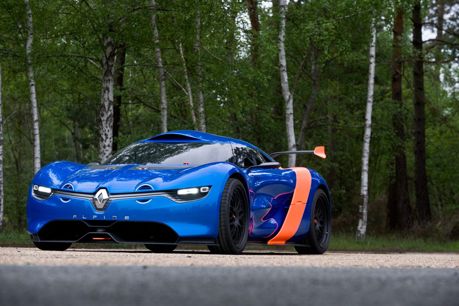 Alpine 60 ANS  2015-renault-alpine-caterham-7