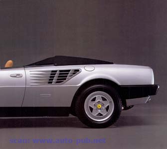 Catálogo Ferrari Mondial cabriolet (1984) em italiano Ferrari_Mondial_cab_9