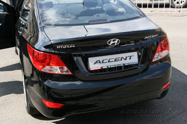 صور اكسينت RB Hyundai-accent%2021