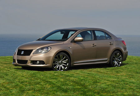 Ils en fument du bon chez Suzuki Suzuki-Kizashi-2010