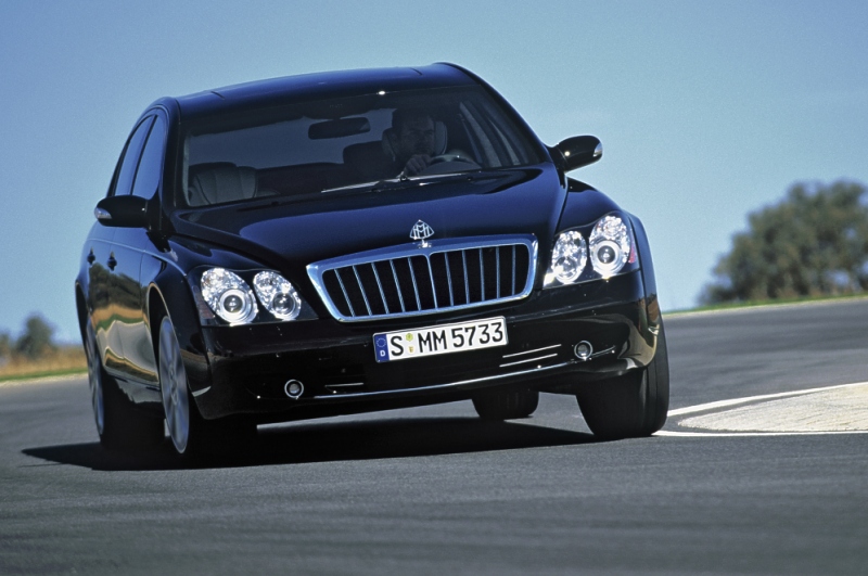 ....     Maybach-57-s-01-800