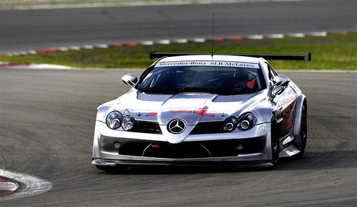 Photo de voiture - Page 2 Mercedes-benz_slr-gt-news