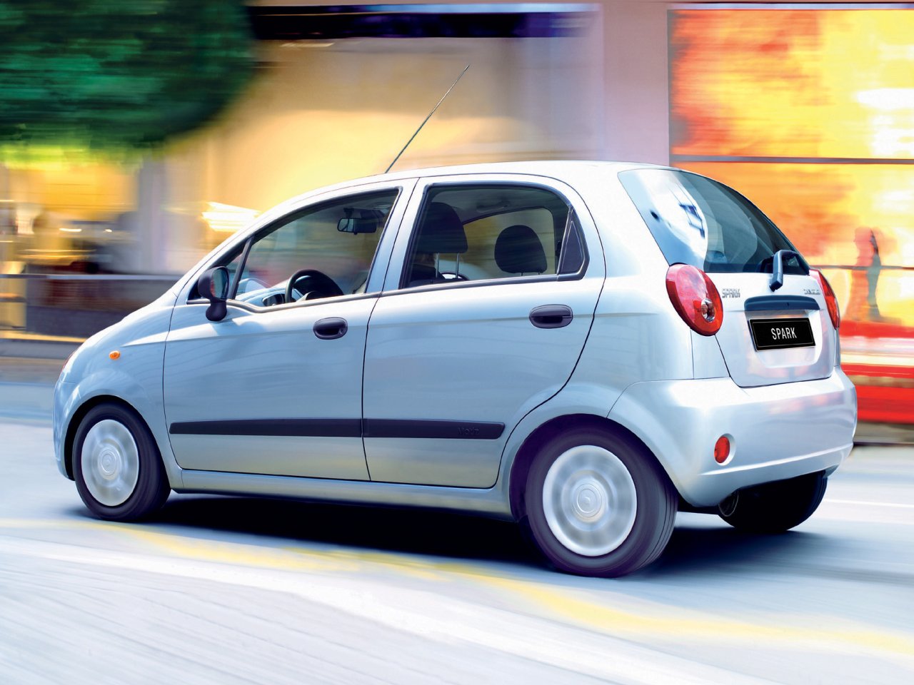 صور سيارات شيفروليه سبارك chevrolet spark Chevrolet-spark-2