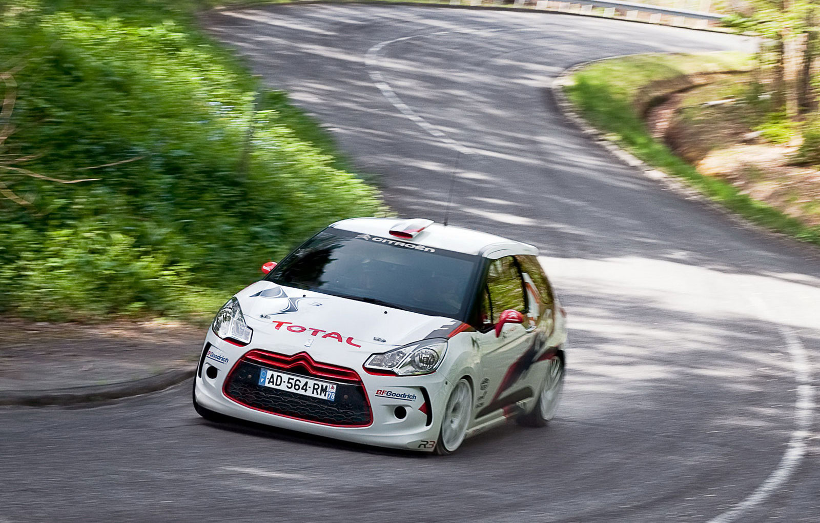 Presentacion del nuevo DS3 de Citroen............ Citroen-DS3-R3-1