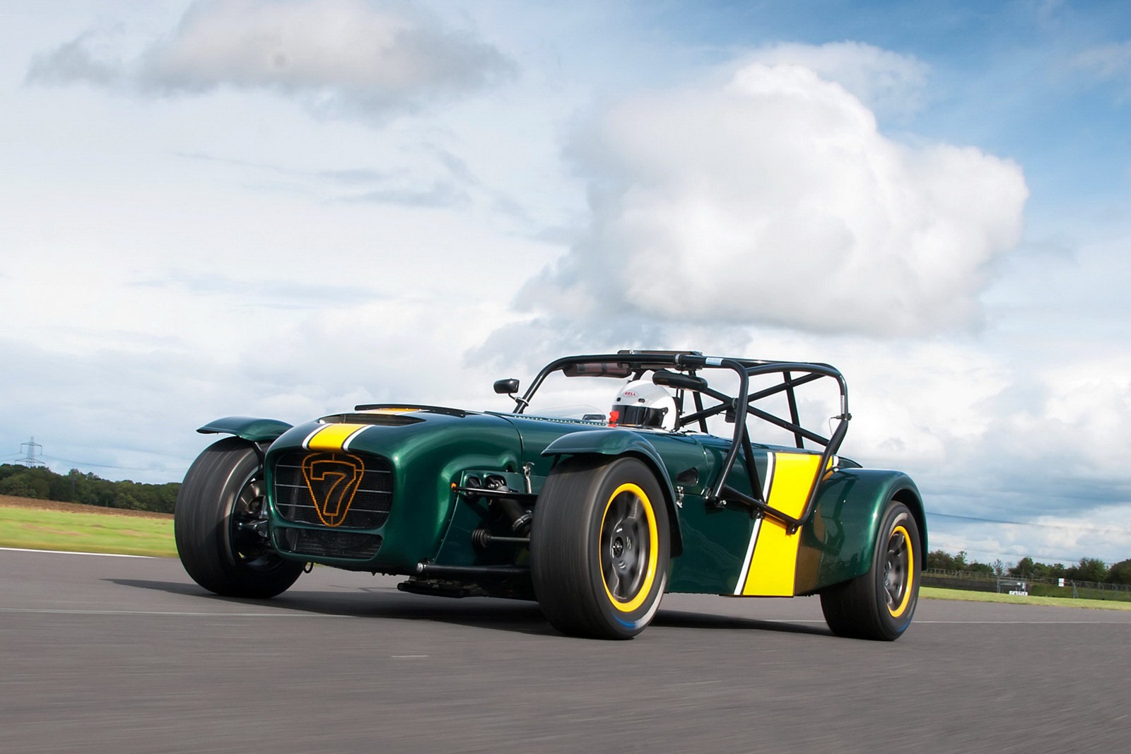 LOTUS de 2 rodas Caterham-Superlight-R600-1