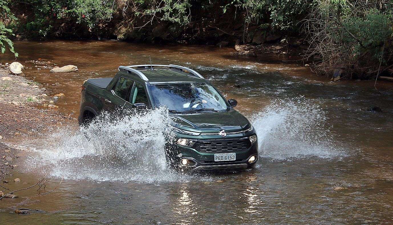 Fiat Toro 2.016 - Página 6 Teste_fiat_toro_volcano_47