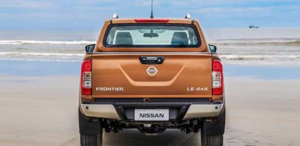 Nissan Fronteir 2.017/2.018 Nissan-frontier-2017-11-615x300