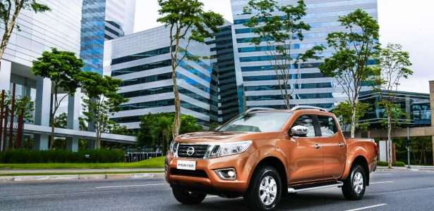 Nissan Fronteir 2.017/2.018 Nissan-frontier-2017-16-615x300