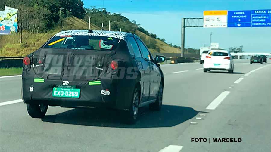 Renovação da linha Chevrolet no Brasil - Página 7 Flagra-novo-chevrolet-prisma-2020