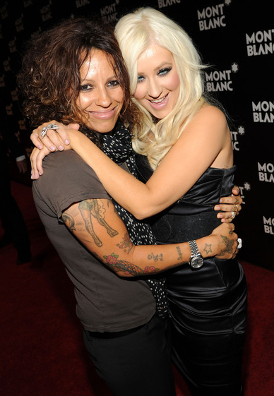 Linda Perry habla sobre Xtina, Bionic y un posible álbum ROCK!! Lindaperry-xtina