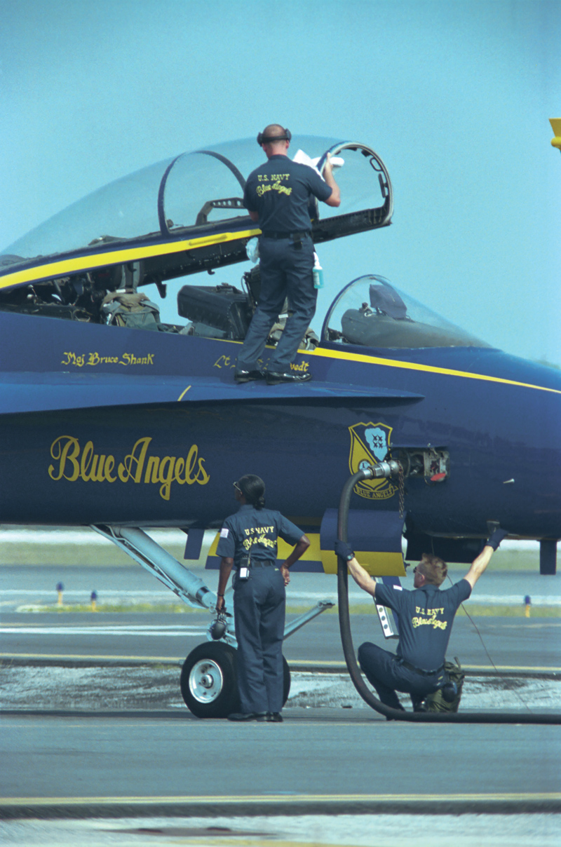 أروع صور الفرقة الاستعراضية Blue Angels 049_11P