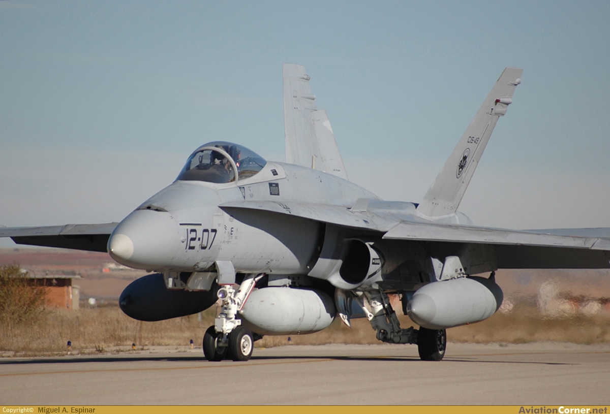 FUERZAS ARMADAS DE ESPAÑA - Página 3 Avc_00041420