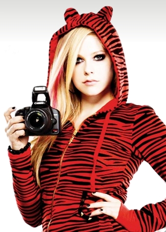 Noticias » Avril Lavigne [2] 02