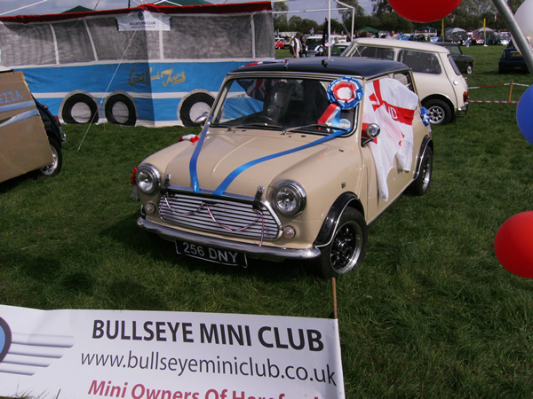 British Mini Day. Uttoxeter Racecourse IMAG0711