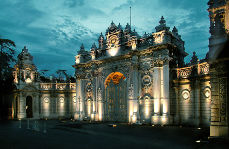 المدينه التي استمتعت بزيارتها Dolmabahce