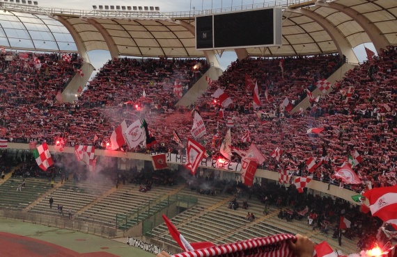 Il Bari vince davanti ai suoi tifosi. Il dato spettatori Curva-Nord-Bari-3